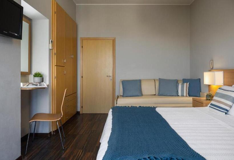 اتاق استاندارد سه نفره, Duparc