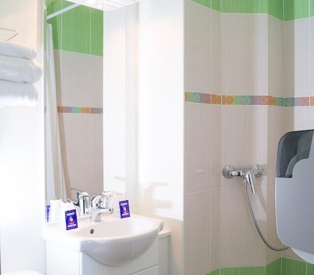 Номер Стандарт, Fasthôtel Périgueux