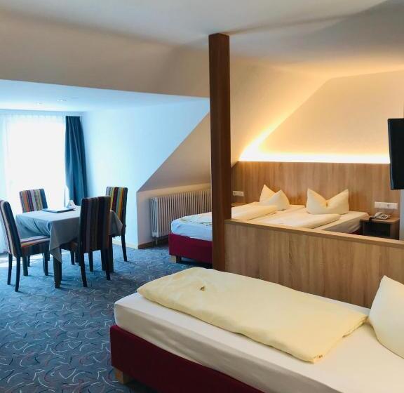 スタンダードトリプルルーム, Garni Brugger