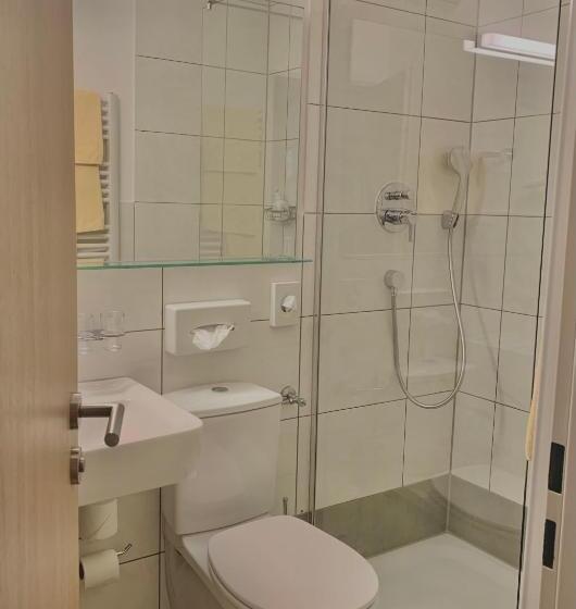 スタンダード4人部屋, Garni Brugger