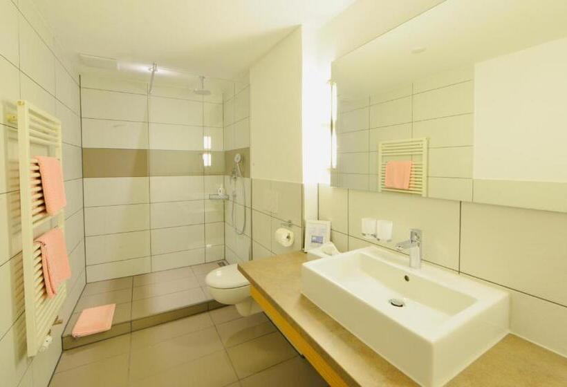 スタンダード4人部屋, Garni Brugger