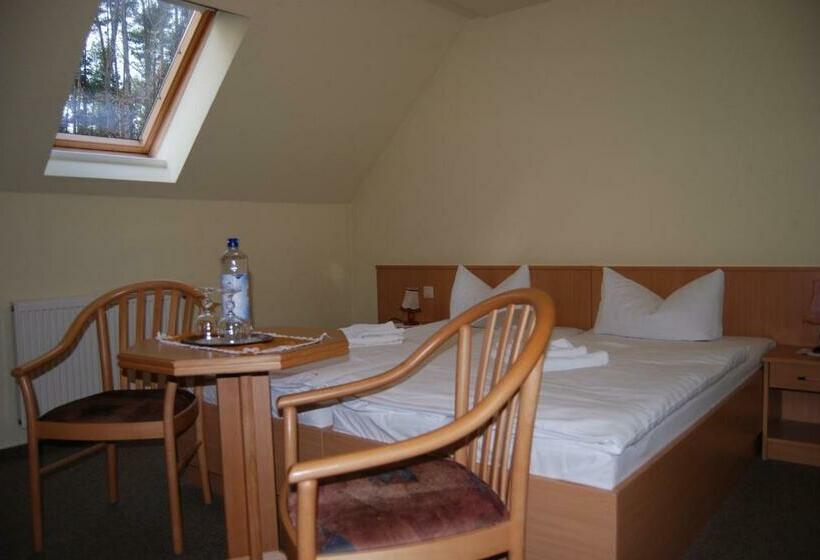 标准间, Haus Waldesruh