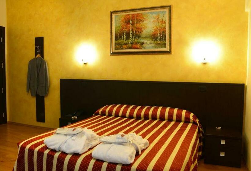 اتاق استاندارد, Iacone