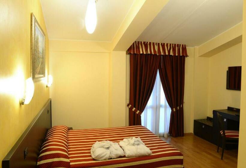 اتاق استاندارد, Iacone