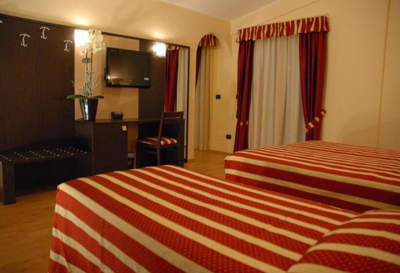 اتاق استاندارد, Iacone