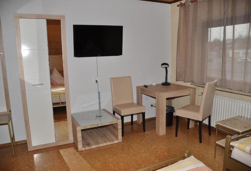 标准单人间, Jägerstube