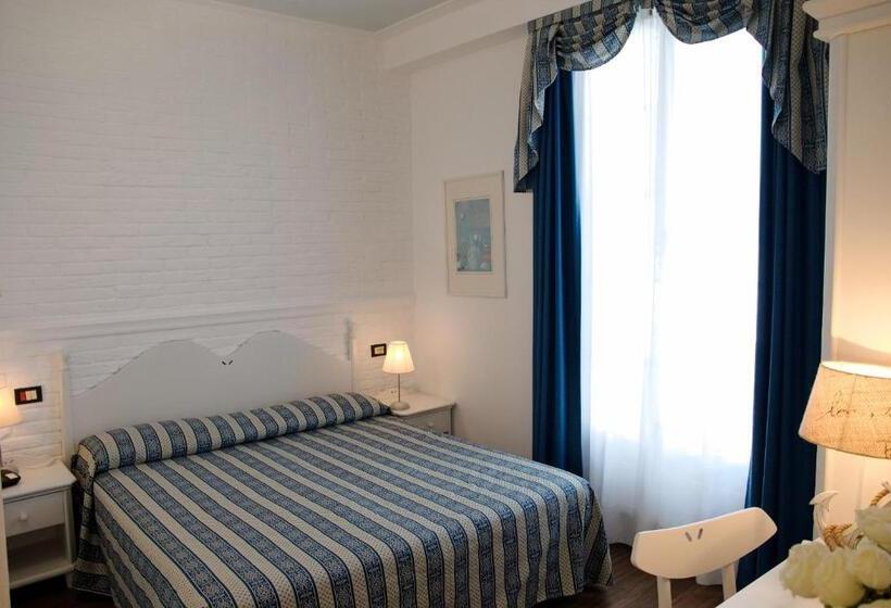 スタンダードルーム, La Goletta