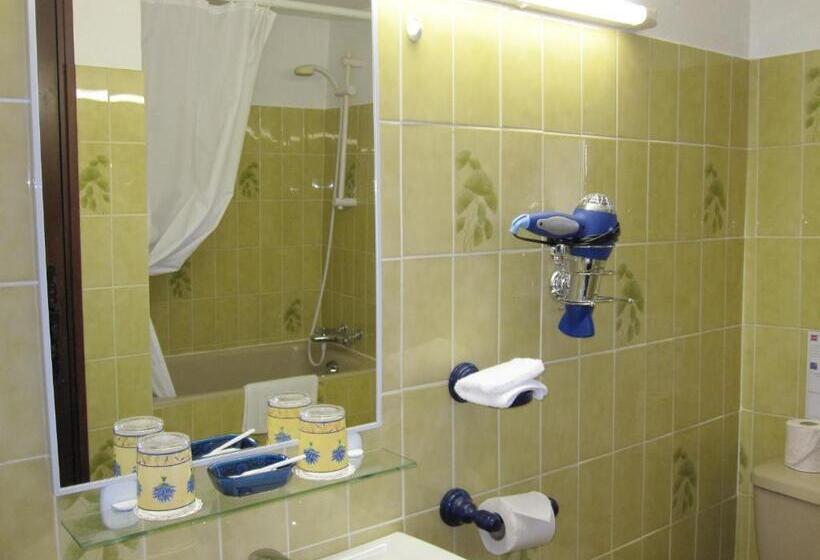 Номер Стандарт, La Vieille Bastide