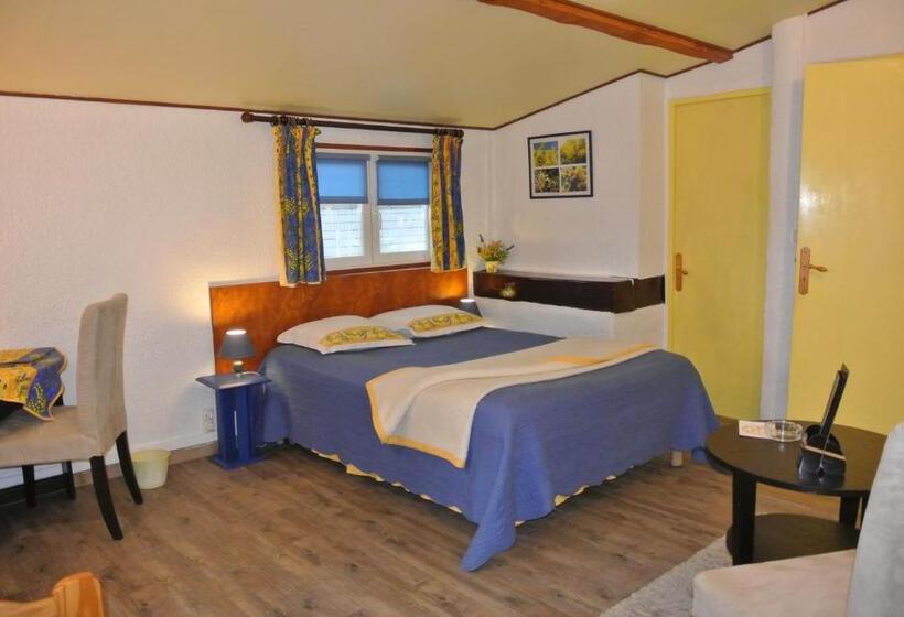 Студия Стандарт, La Vieille Bastide