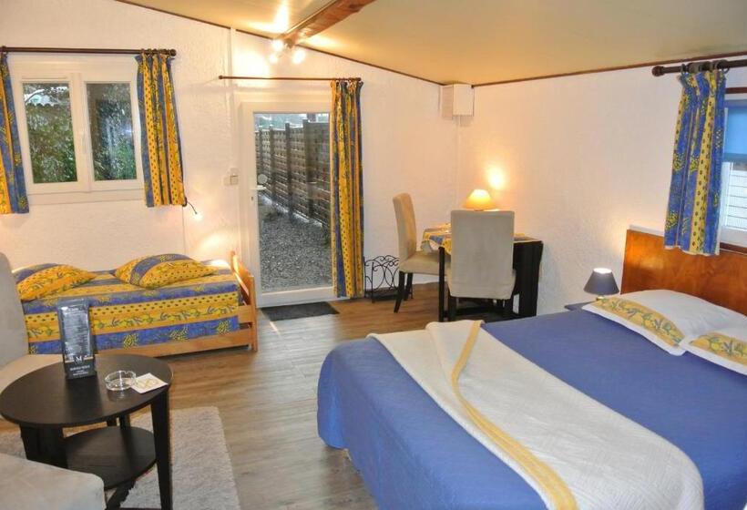 Студия Стандарт, La Vieille Bastide