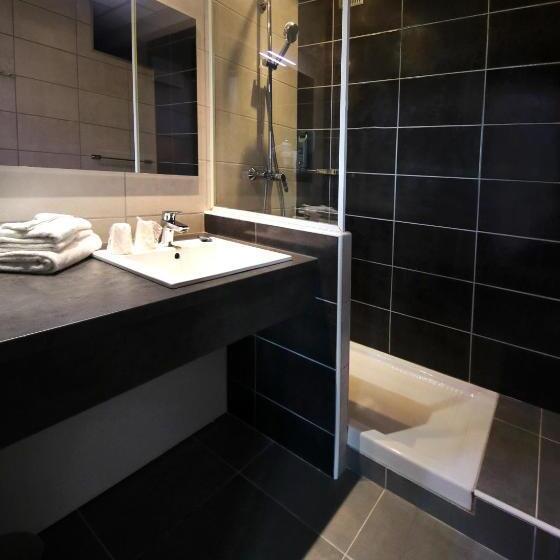 اتاق استاندارد یک نفره, Le Cheval Blanc