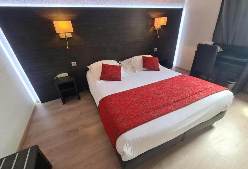 اتاق استاندارد, Le Cheval Blanc