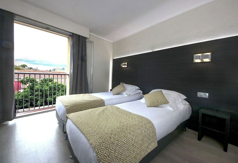 اتاق استاندارد, Le Cheval Blanc