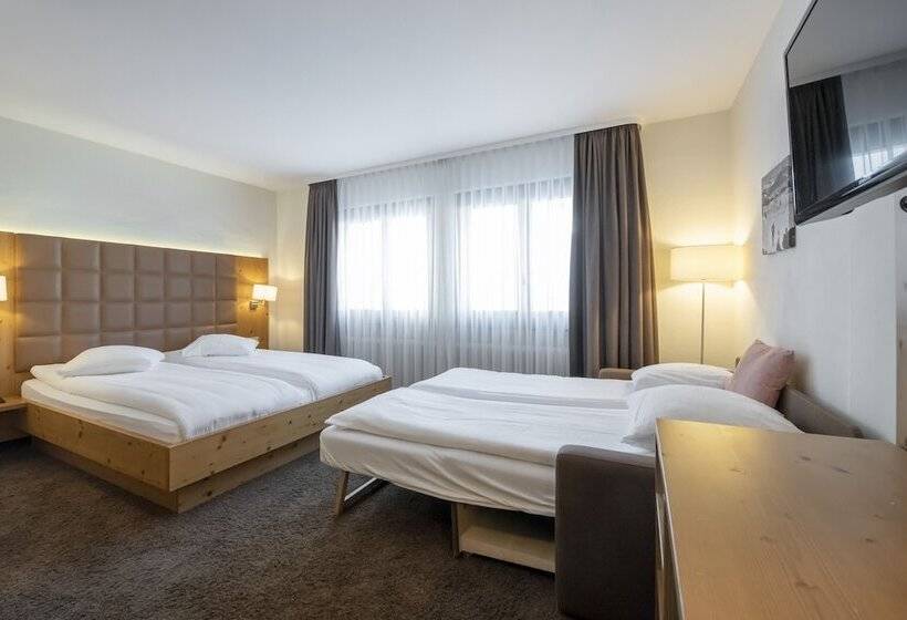 اتاق استاندارد چهار تخته, Olympic Montana Center