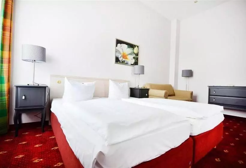 Standard Yhden Hengen Huone, Parkhotel Helmstedt