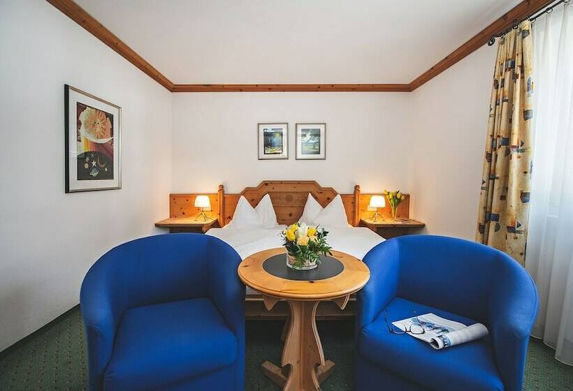 غرفة قياسية, Post Sils Maria