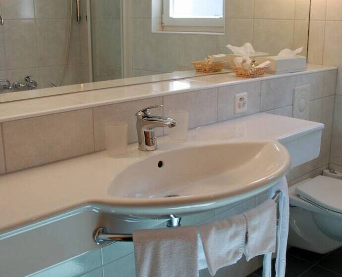 غرفة سوبيريور, Post Sils Maria