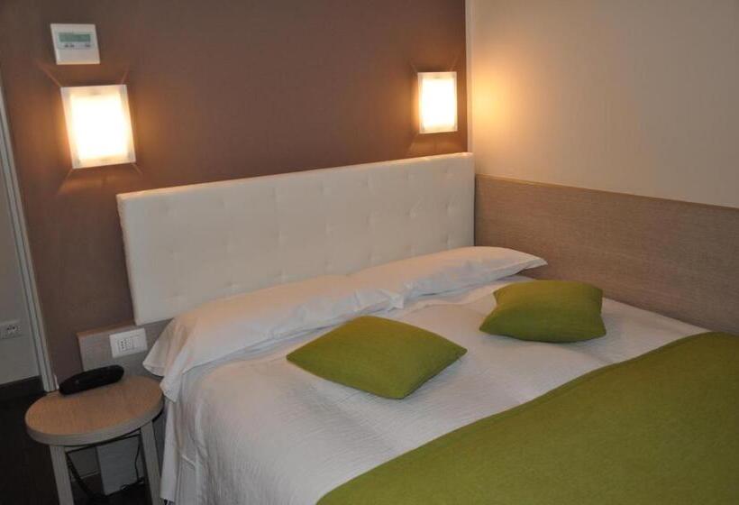 חדר סטנדרט יחיד, Saint Pierre