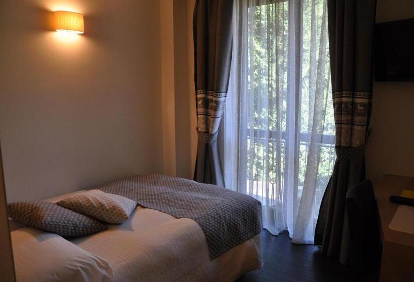 חדר סטנדרט יחיד, Saint Pierre