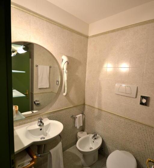 غرفة قياسية فردية, Sun