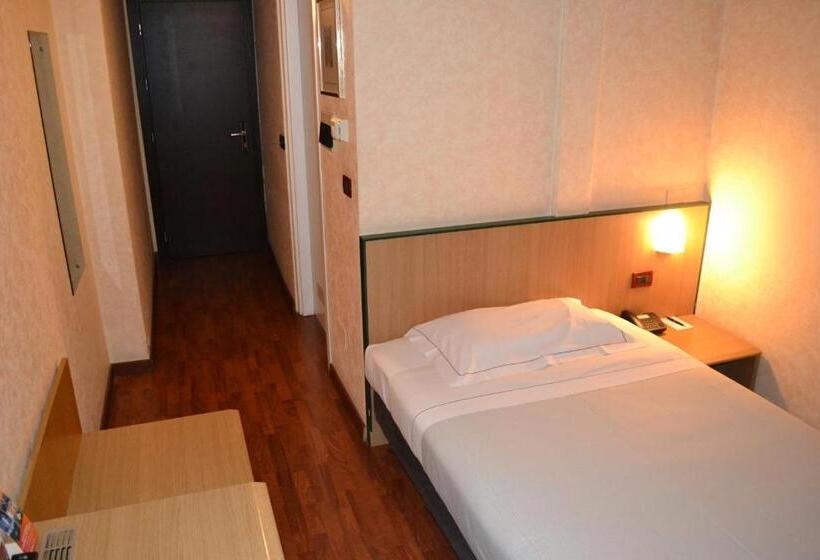 غرفة إقتصادية فردية, Sun