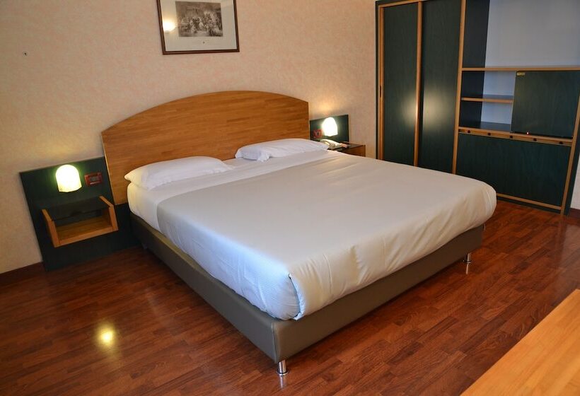 غرفة قياسية, Sun