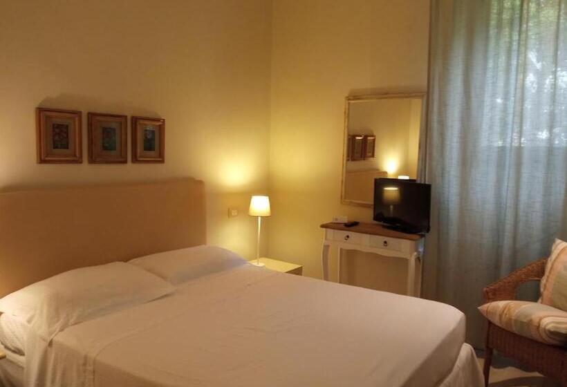 اتاق استاندارد یک نفره, Touring