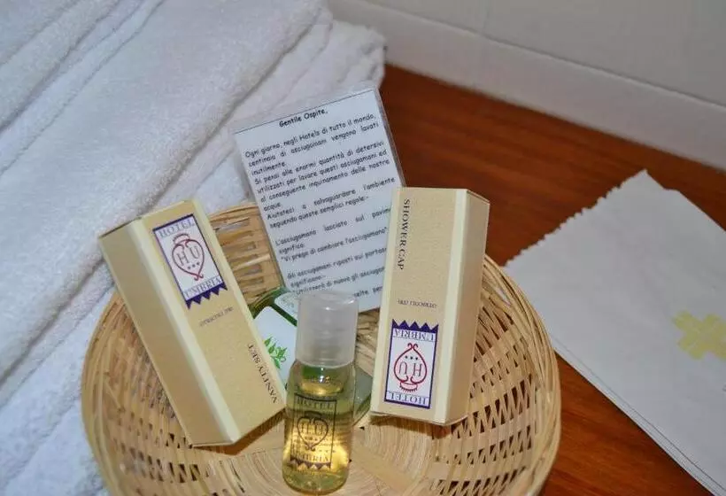 スタンダードトリプルルーム, Albergo Umbria