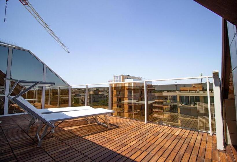 سوییت, Universo