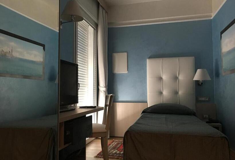 اتاق سوپریور یک تخته, Universo