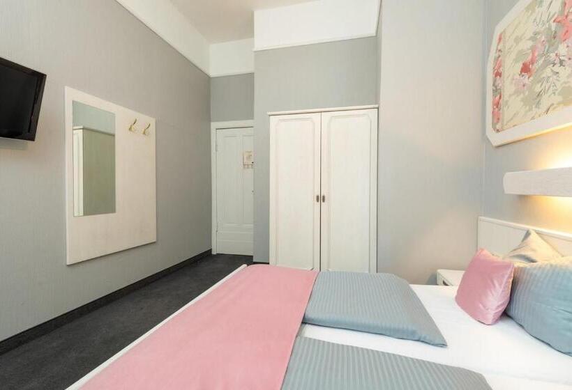 اتاق استاندارد سه نفره, W22 Hotel Am Kurfürstendamm