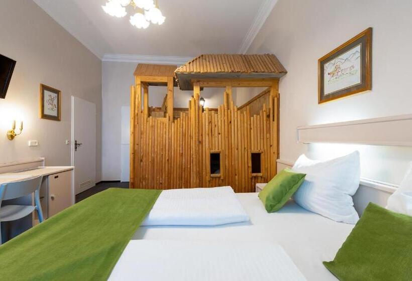 اتاق خانوادگی, W22 Hotel Am Kurfürstendamm