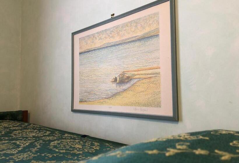 חדר סטנדרט לארבעה, Zodiaco