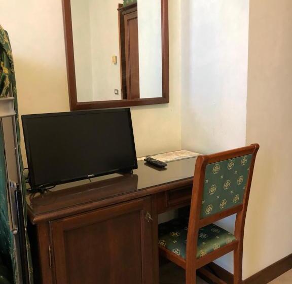 חדר סטנדרט יחיד, Zodiaco