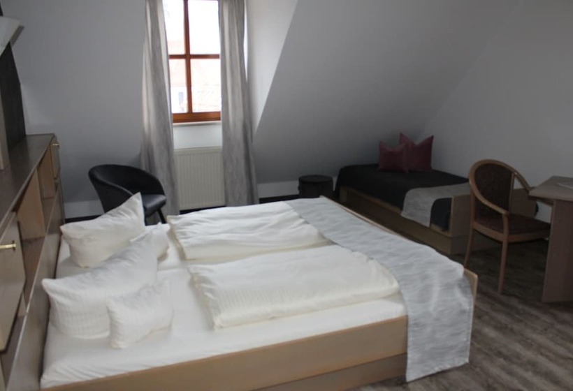 스탠다드 트리플 룸, Land Gut Hotel Forsthof