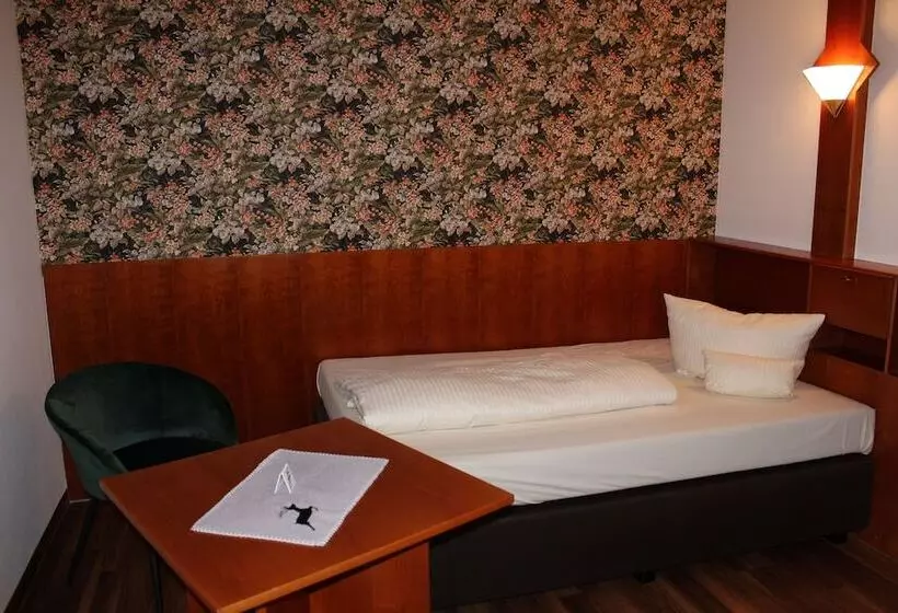 スタンダードシングルルーム, Land Gut Hotel Forsthof