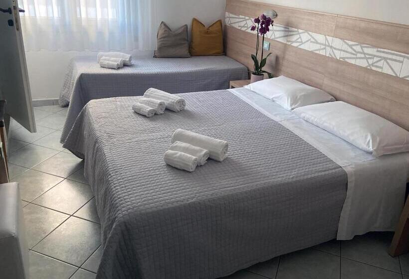 Economy Triple Room, Mare Home Brunch&beauty Adults Only
