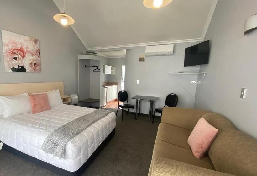 Escritório Superior, Lakeside Taupo Motel