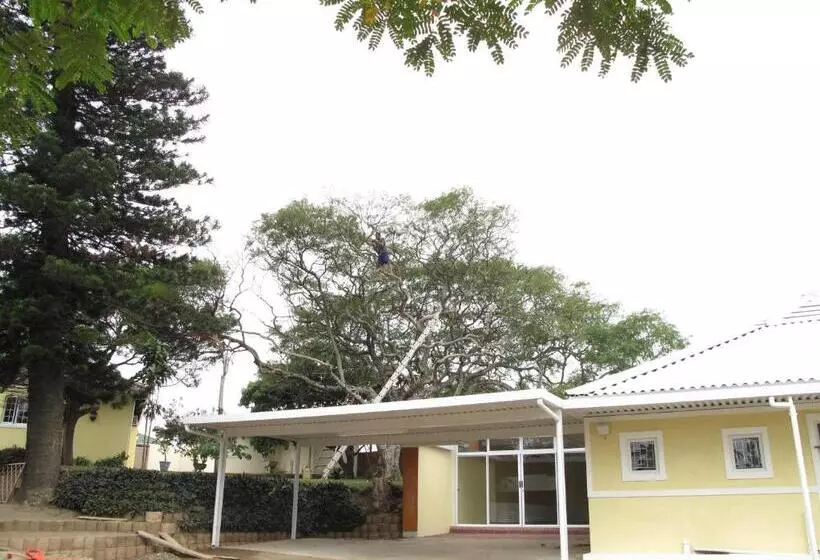 ３ベッドルームアパートメント, The Crescent Guesthouses  Bnb/self Catering