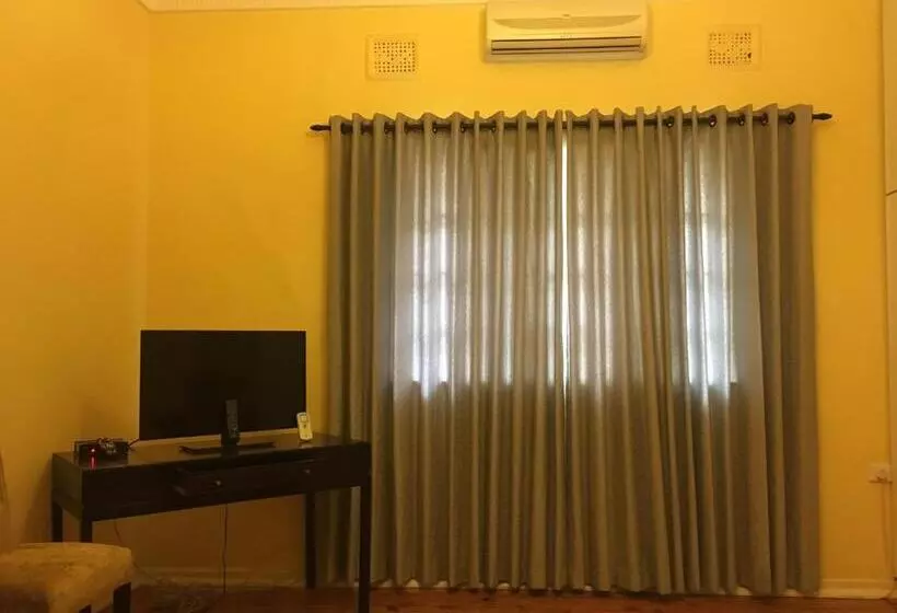 デラックスルーム, The Crescent Guesthouses  Bnb/self Catering