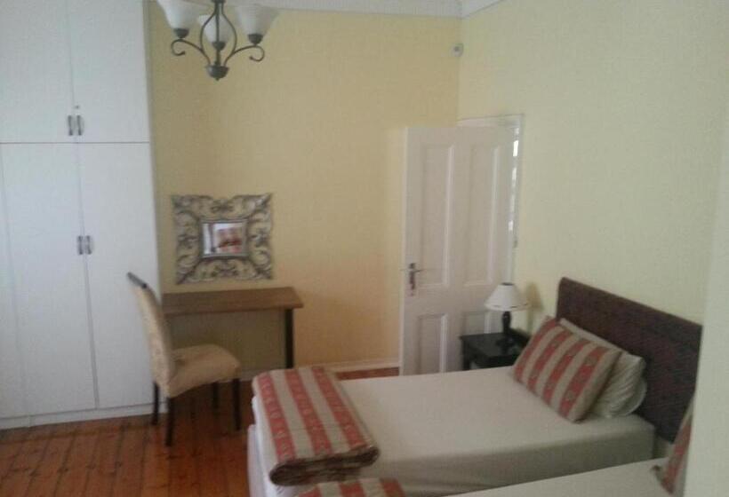 חדר דלוקס, The Crescent Guesthouses  Bnb/self Catering
