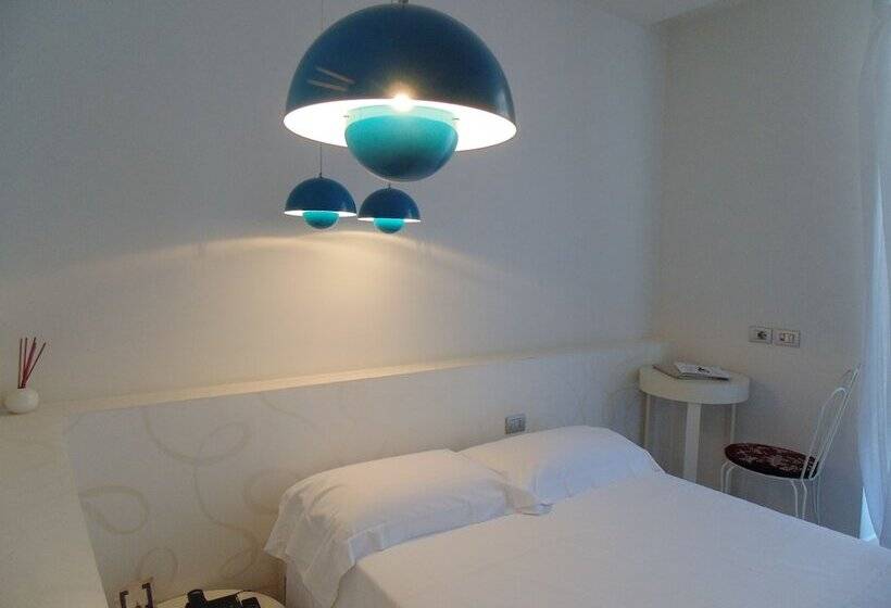 ベーシックルーム, Shalai