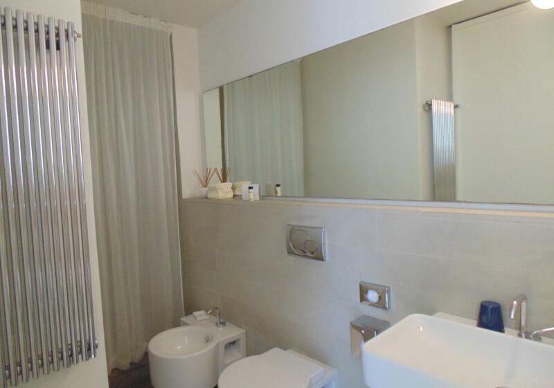 スタンダードルーム, Shalai