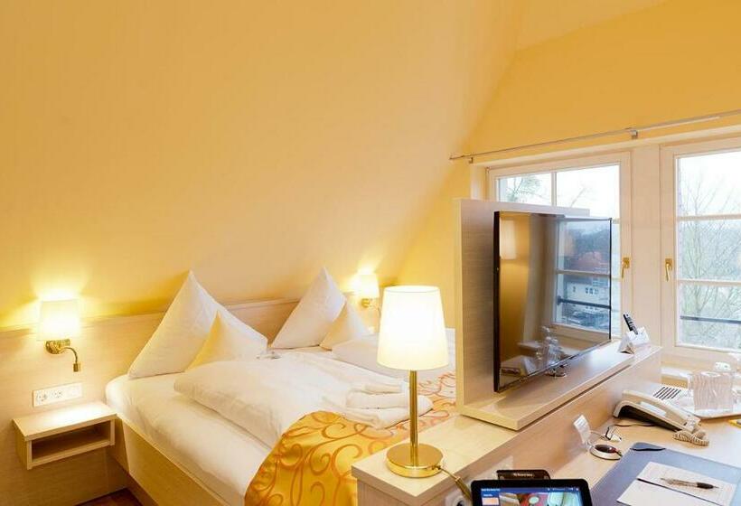 Семейный Номер, Villa Monte Vino