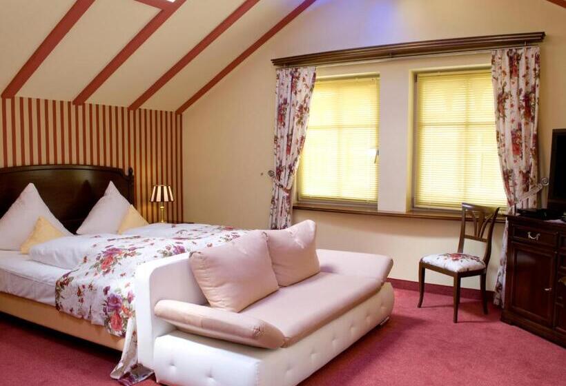 Полулюкс, Villa Monte Vino