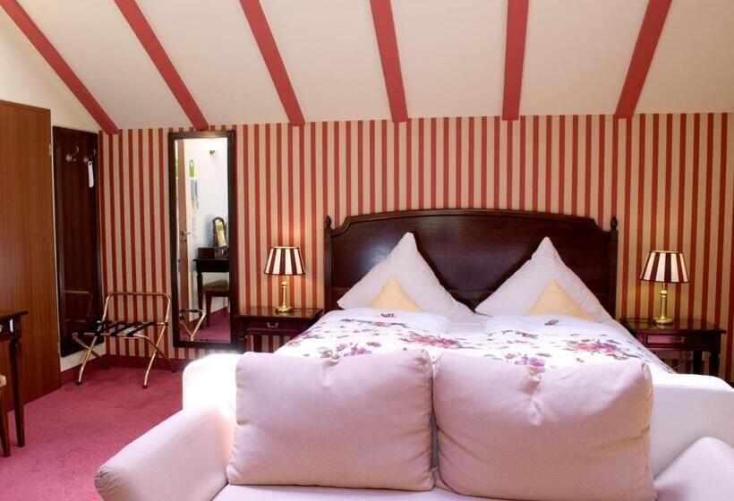 Полулюкс, Villa Monte Vino