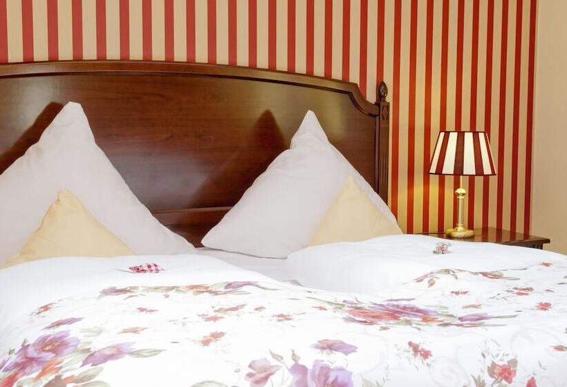 Полулюкс, Villa Monte Vino