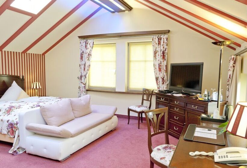 Полулюкс, Villa Monte Vino