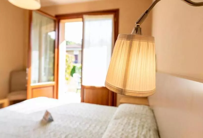 Superior Room with Terrace, Villa Rosy