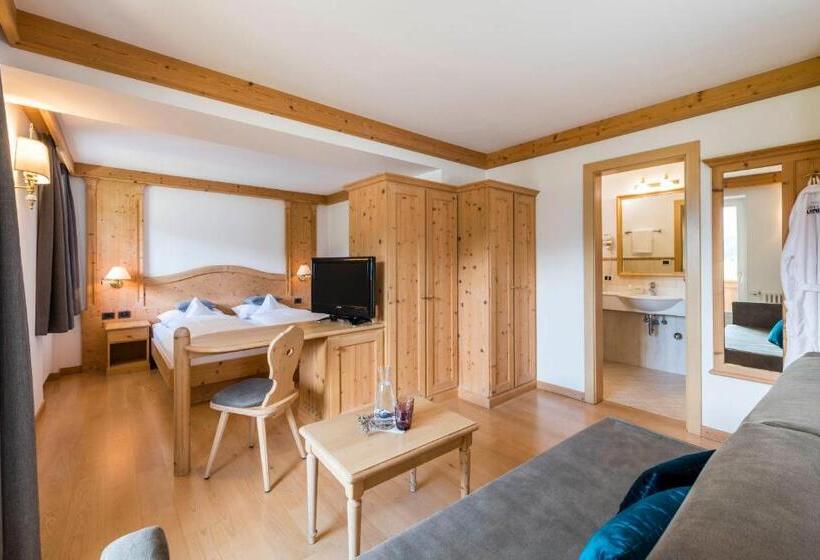 ジュニアスイート, Rainell Dolomites Retreat